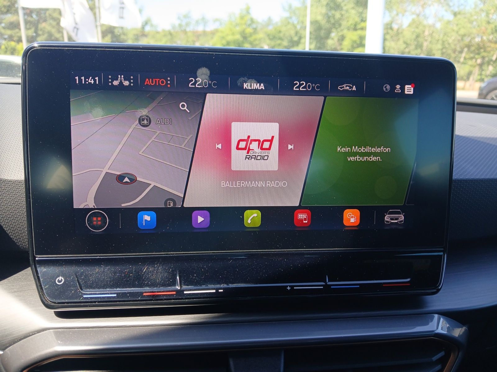 Fahrzeugabbildung CUPRA Leon Sportstourer VZ 4Drive DSG LED Navi ACC RFK