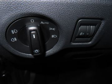 Fotografie 12 des Skoda Fabia Monte Carlo 1.0 DSG Kamera LED 5.J Garanti