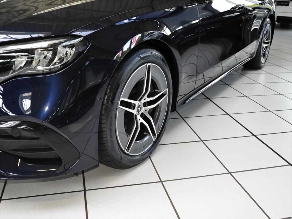 Mercedes-Benz E 220 d T AMG AHK MBUX SHZ LED