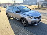 Peugeot 5008 Allure *GT-LINE*7-SITZER*LED*1.HAND*NAVI* - Peugeot 5008 SUV