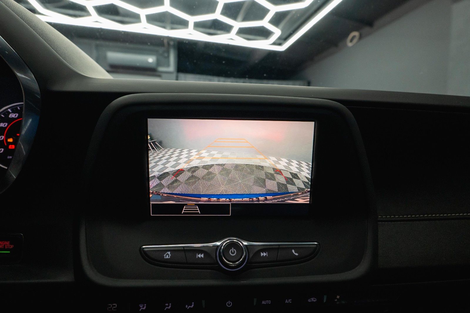 Fahrzeugabbildung Chevrolet Camaro 2.0 Turbo Coupe ZL1 Package *CarPlay*19%