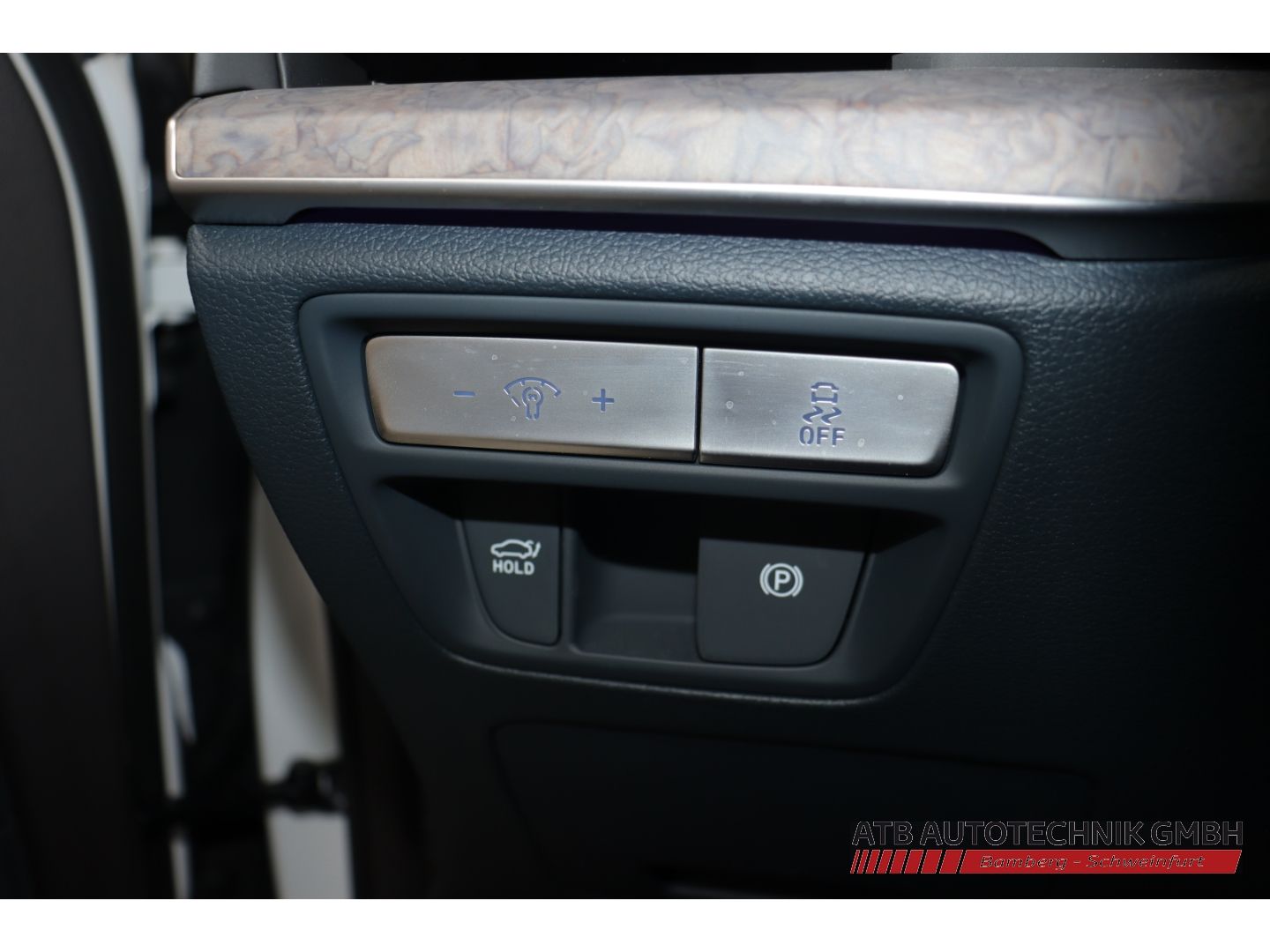 Fahrzeugabbildung Genesis G80 Electrified 4WD Luxury 87,2 kWh 98,1% SOH So