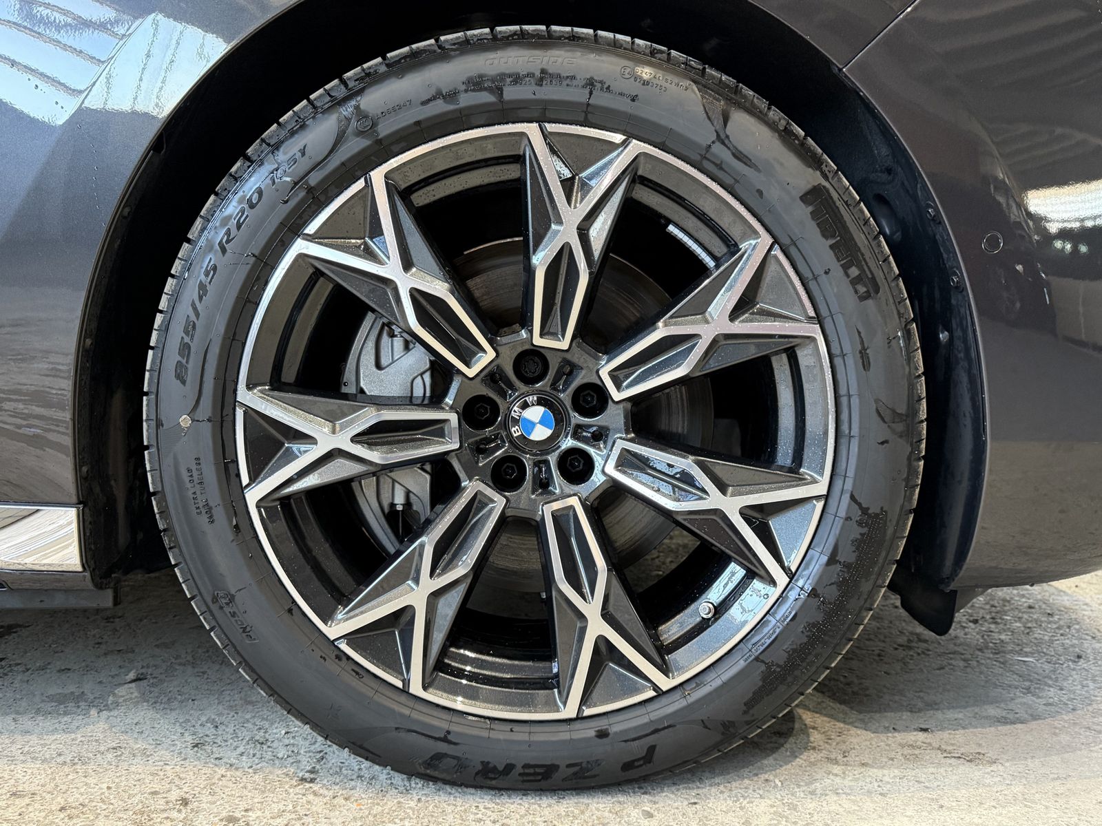 Fahrzeugabbildung BMW i7 xDrive60 Pano.Dach Sky Lounge Fond Experience