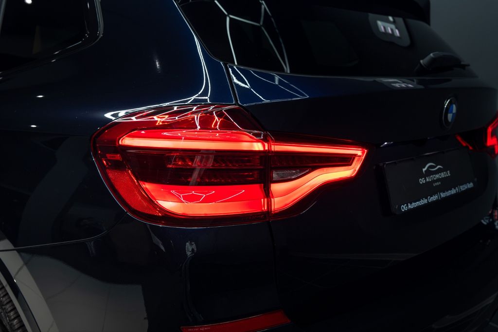 BMW X3 M40i*AHK*HU*PANO*H&K*360*LED BMW X3 M40i*AHK*HU*PANO*H&K*360*LED