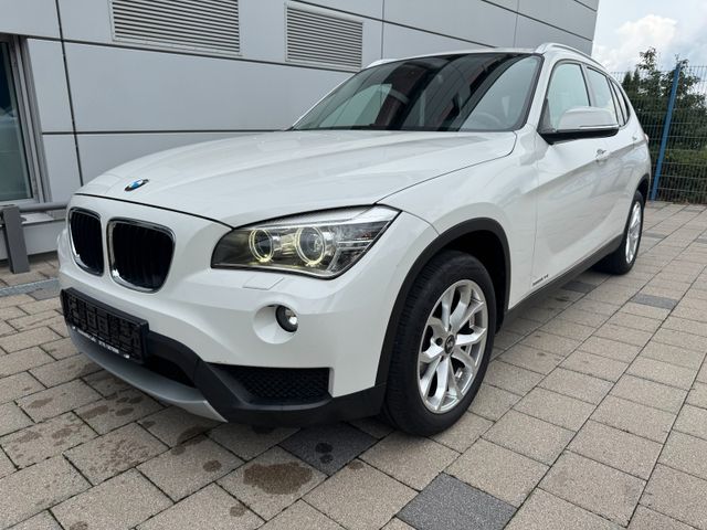 BMW X1 20i sDrive*Navi*Xenon*Automatik*AHK*SHZ