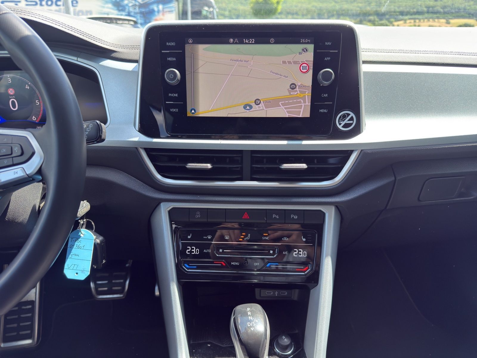 Volkswagen T-Roc - Bild 8