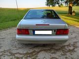 Mercedes-Benz R129, Note 2+,6Zyl-R-Motor, TÜVneu mit H-Abnahme - silberne Mercedes-Benz SL 320