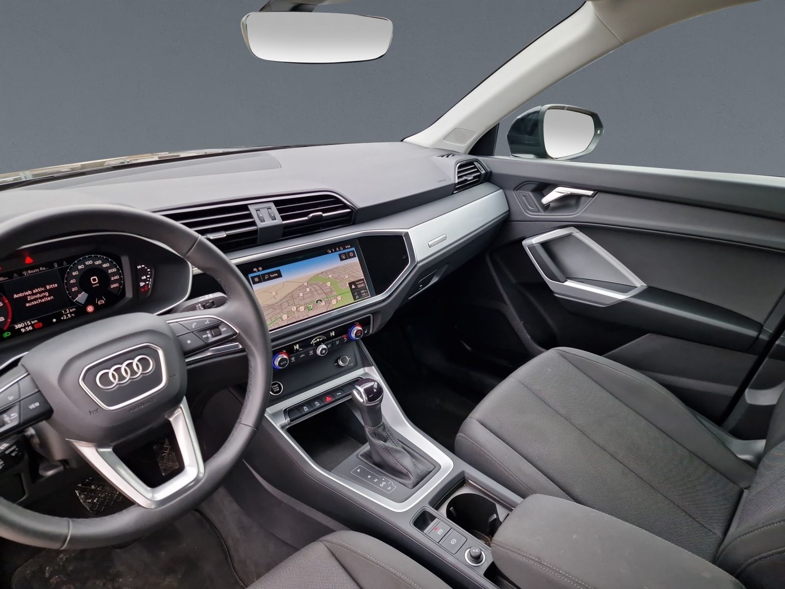 Audi Q3 - Bild 18
