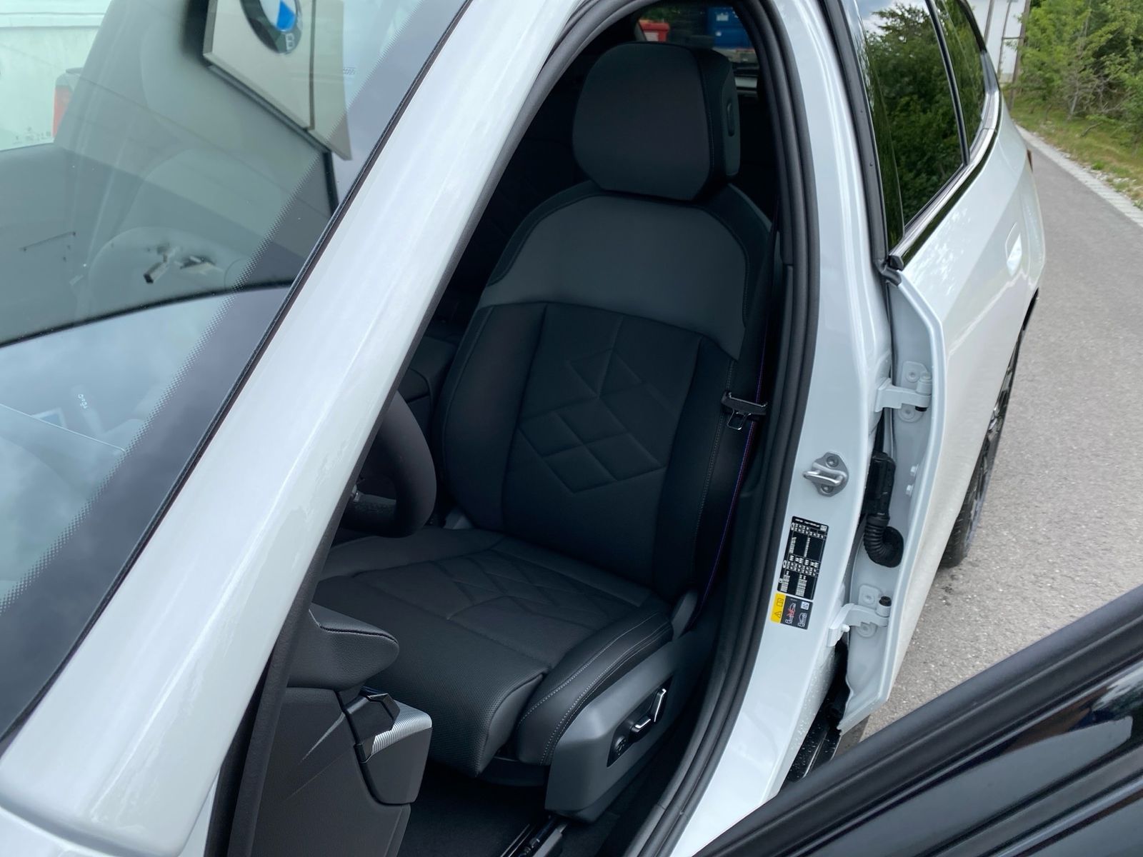 BMW i5 - Bild 10