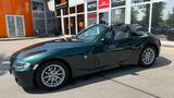 BMW Z4 Baureihe Z4 Roadster 2.0i - mit Benzin-Antrieb: Grün, Cabrio
