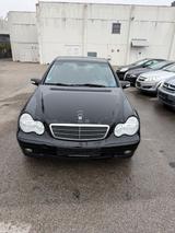 Mercedes-Benz Mercedes C220 CDI - Mercedes-Benz C 220 aus 2000: Cdi