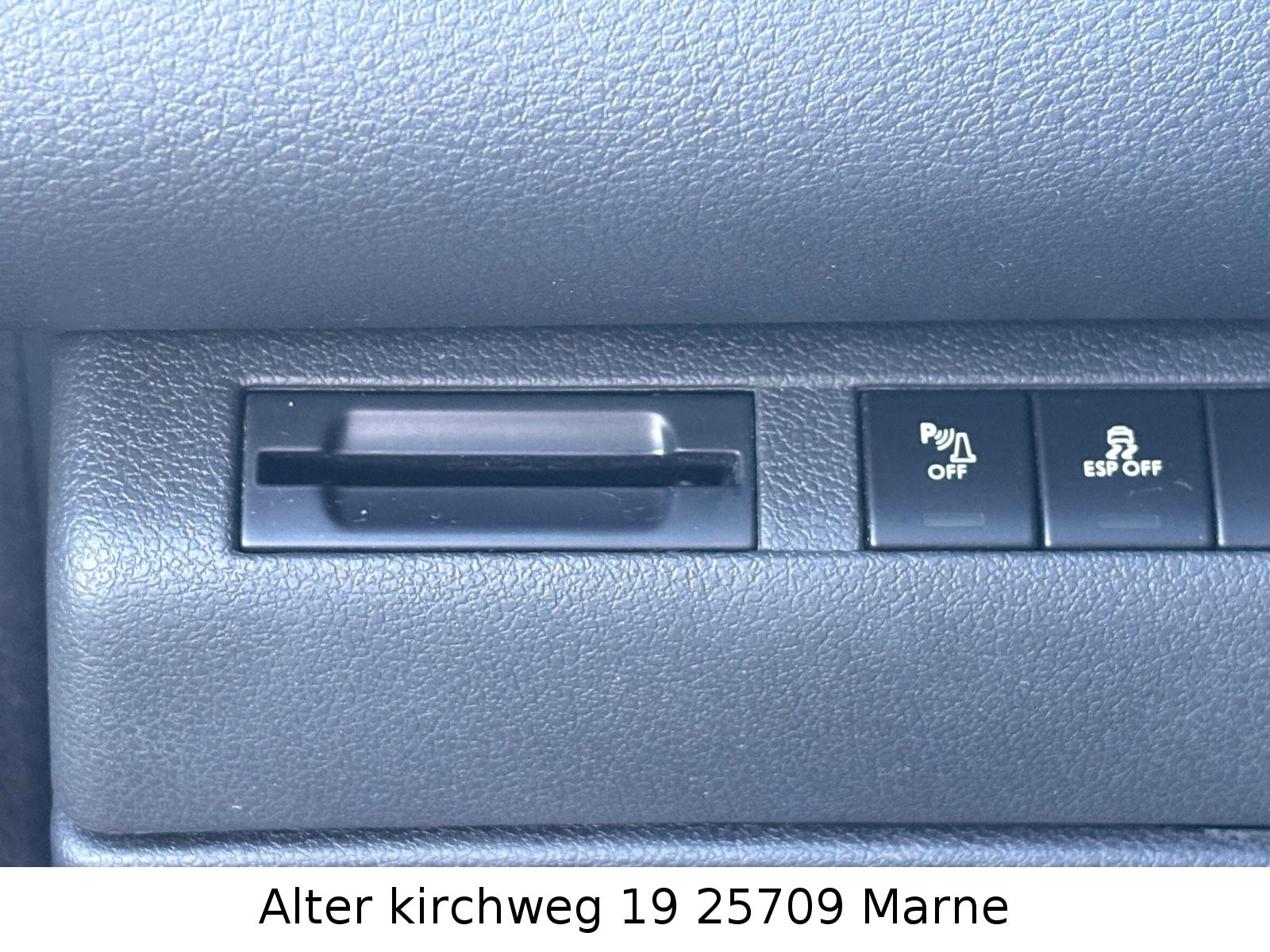Peugeot 3008 Allure NAV.PDC.PANO.HUD.AHK.TÜV NEU