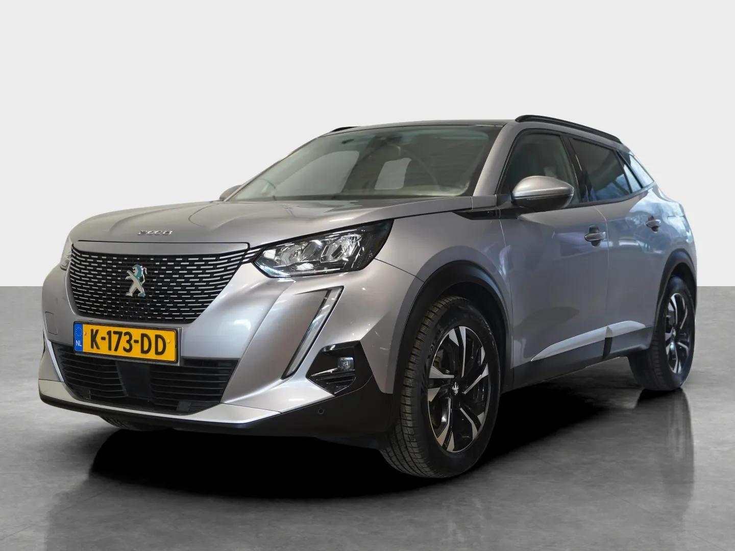 Peugeot e-2008 EV Allure 50 kWh | Panoramadak | Keyless