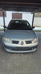 Renault Megane Comfort Authentique 1.6 16V - gebrauchte Renault Megane aus dem Jahr 2002