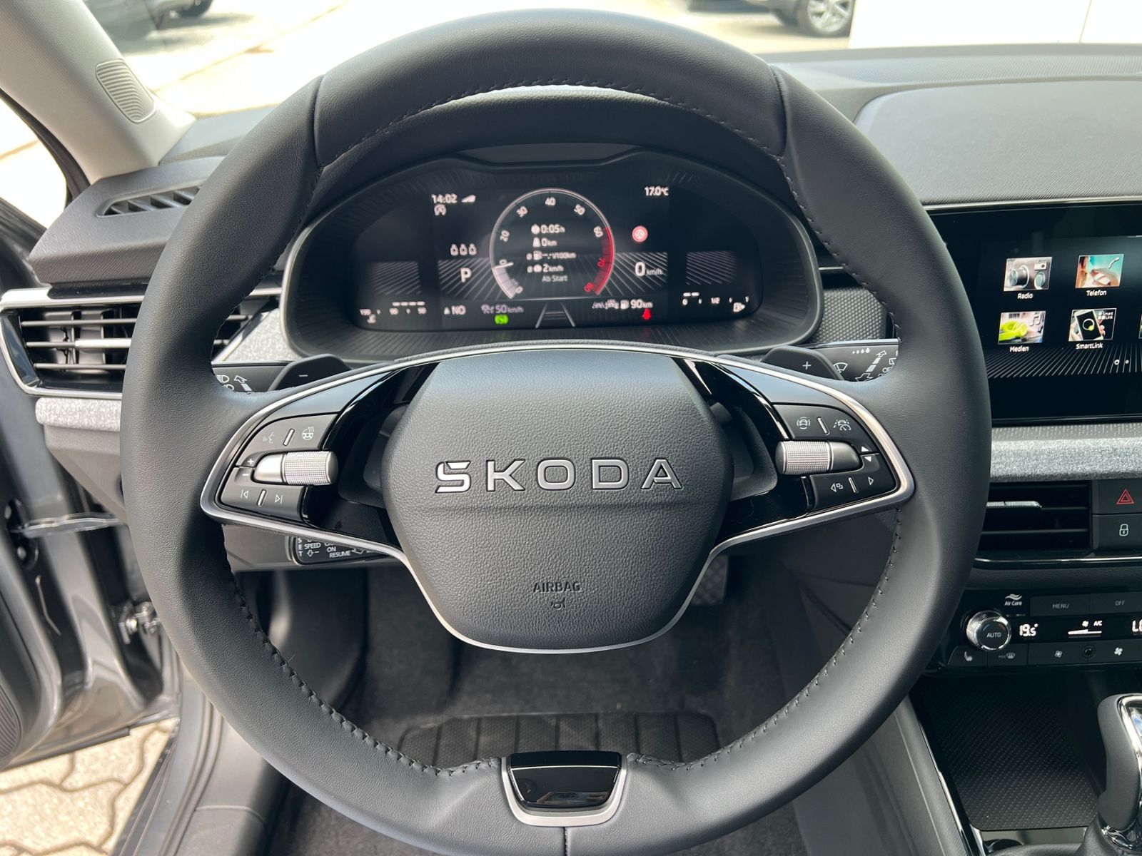 Fahrzeugabbildung SKODA Scala Selection 1.0 TSI DSG *LED, ACC, Kamera, 1