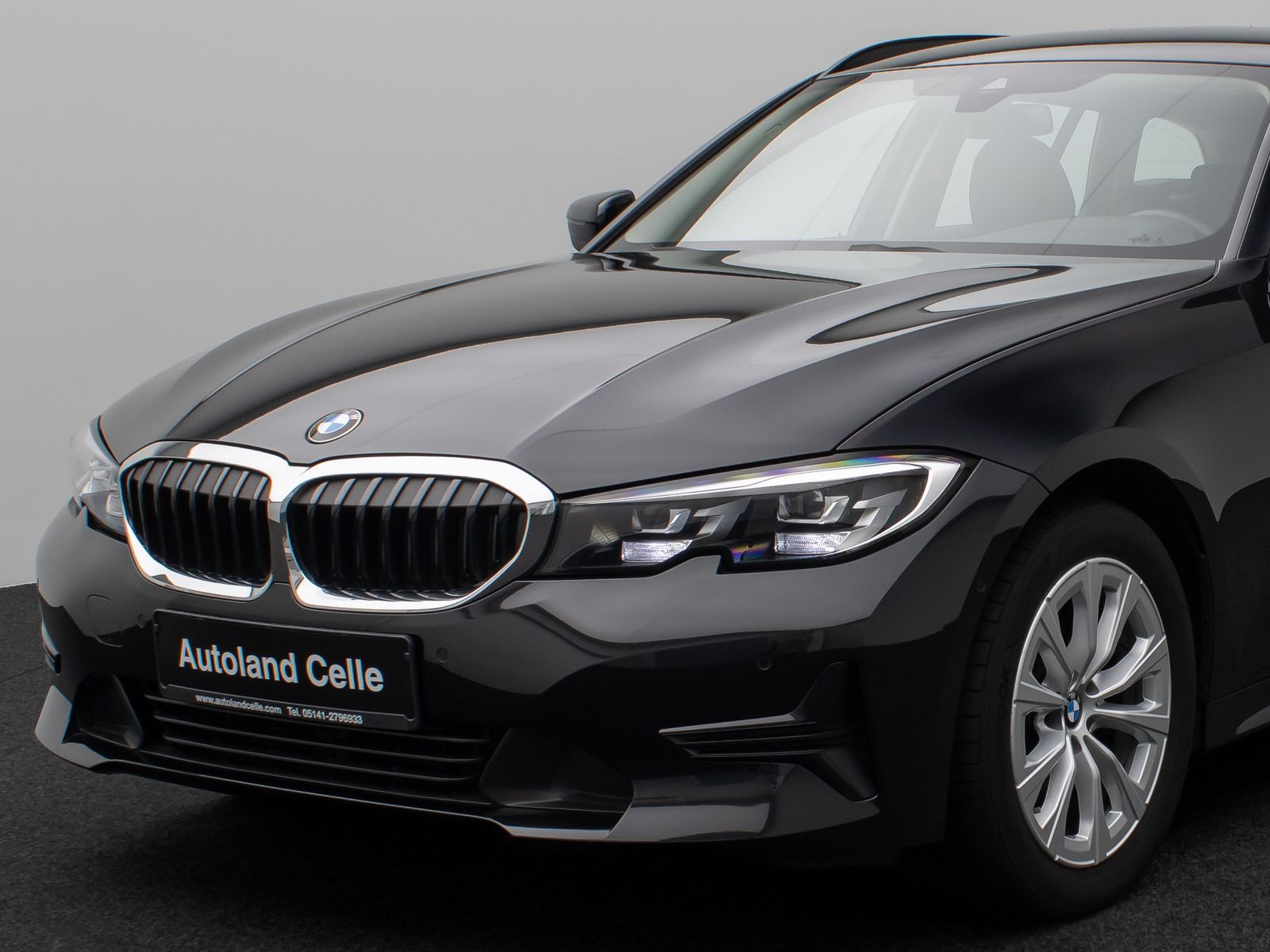 Fahrzeugabbildung BMW 320d Kamera DAB HiFi Komfort Alarm Standheizung
