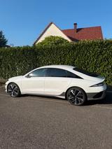 Hyundai IONIQ 6 Uniq 77,4kWh AWD 325PS HUD BOSE Matrix-L - scheckheftgepflegte Hyundai IONIQ 6