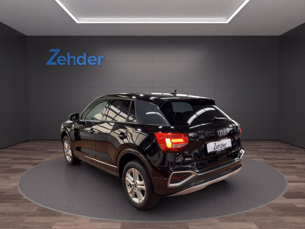 Audi Q2 advanced 30 TFSI SHZ, RFK, e. Heckklappe