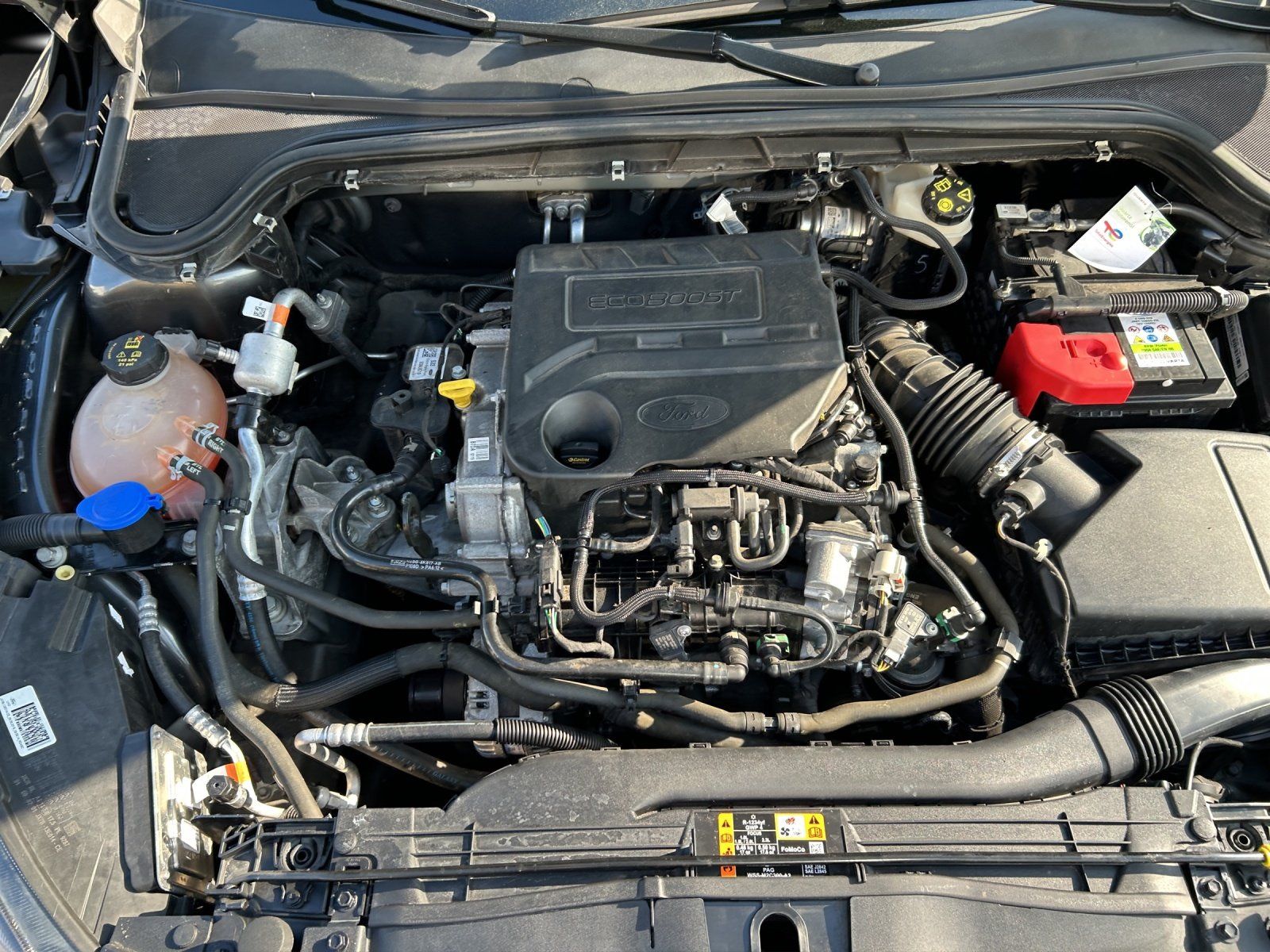 Fahrzeugabbildung Ford Focus 1.0 EcoBoost Titanium Kamera/Navi/LED