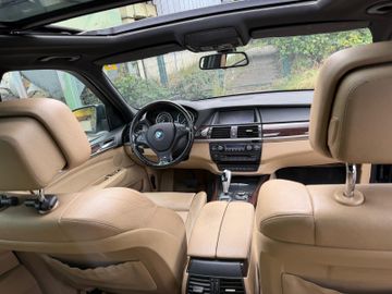 BMW X5 - 12