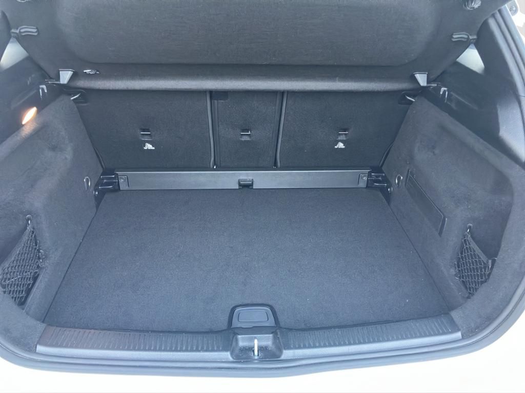 Fahrzeugabbildung Mercedes-Benz B 220 4M PROGRESSIVE*NIGHT*AHK*LED*NAVI*KAMERA