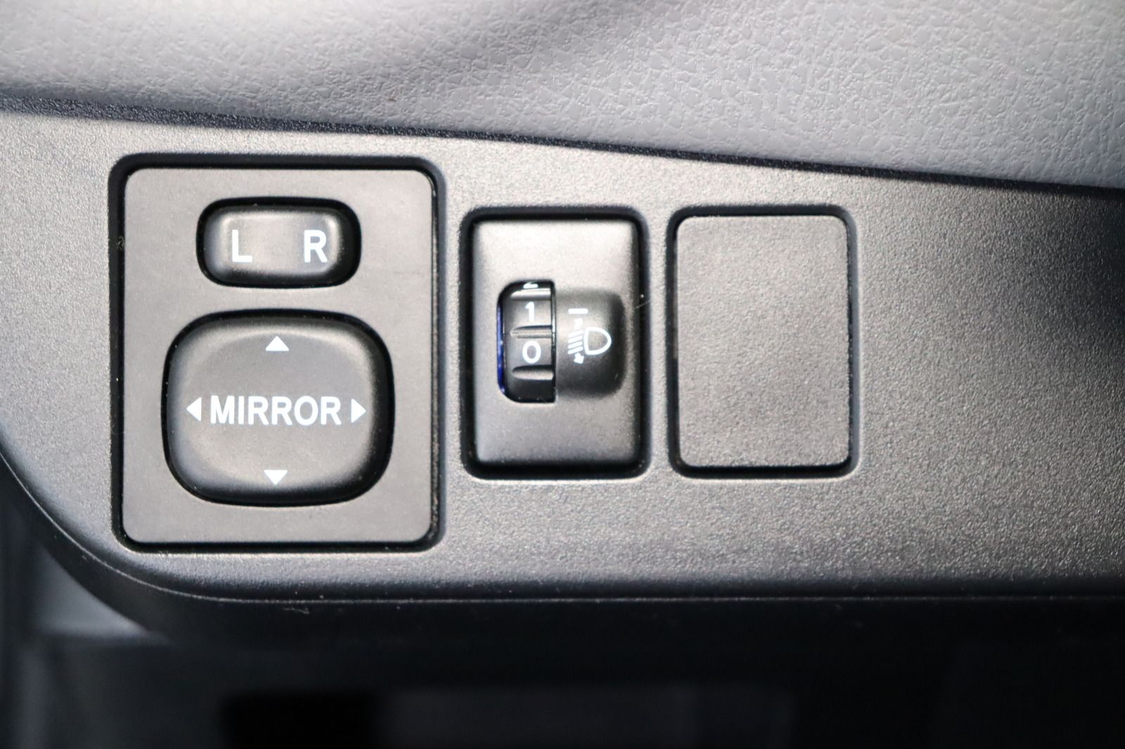 Fahrzeugabbildung Toyota Yaris * RFK * Sitzhzg. * Bluetooth Comfort