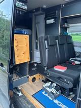 Volkswagen VW Crafter neuer Motor 5. Sitze 240AH Lit Solar  - Wohnmobil oder -wagen 24