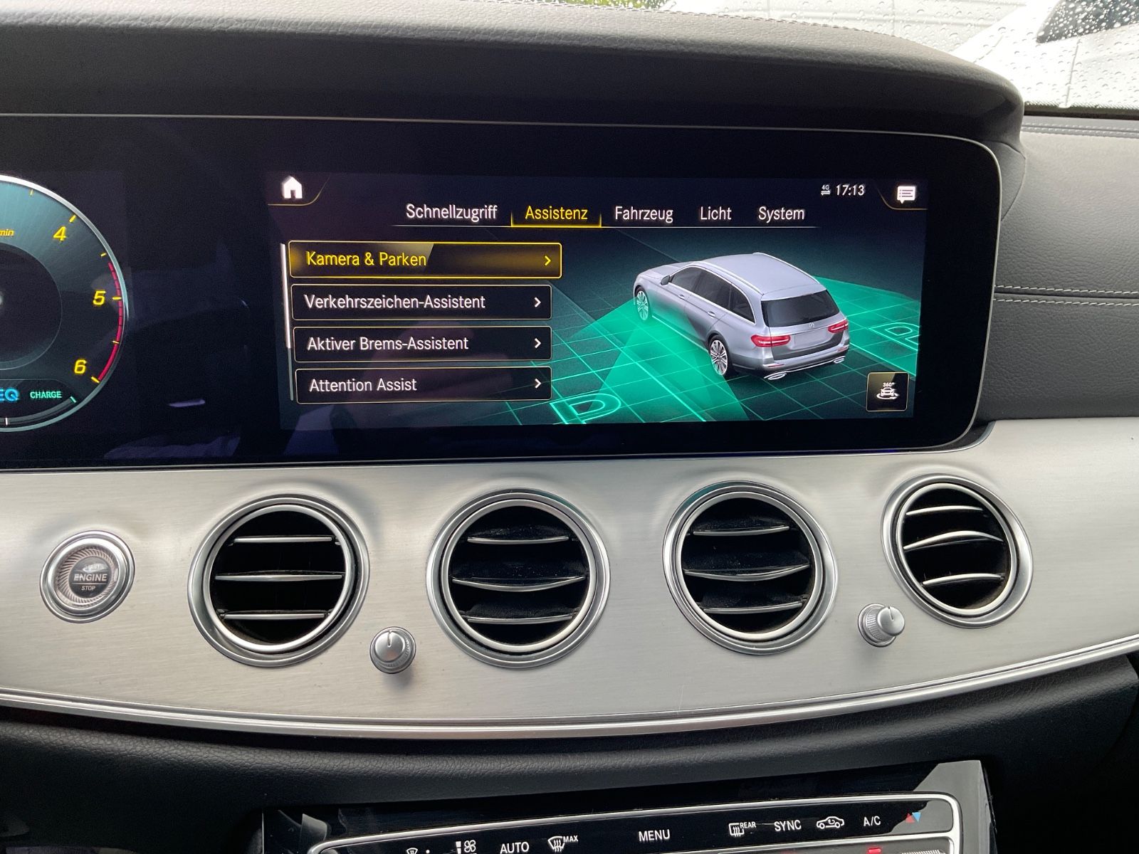Fahrzeugabbildung Mercedes-Benz E 220 d T 4M,AMG, Memory,Kamera,AHK,Burmester