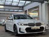 BMW 330e Touring M-Sportpaket AHK/ACC/HUD/360/AdaLED - gebrauchte BMW Kombis