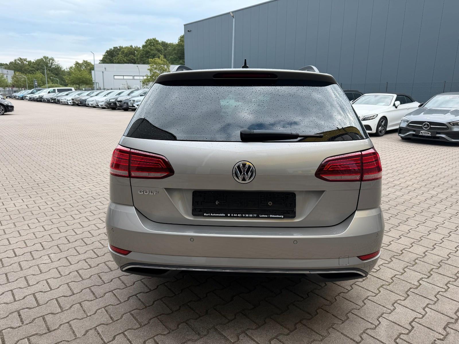 Volkswagen Golf VII United DIGITALTACHO/NAVI/SHZ/TEMPOMAT*, миниатюра 5