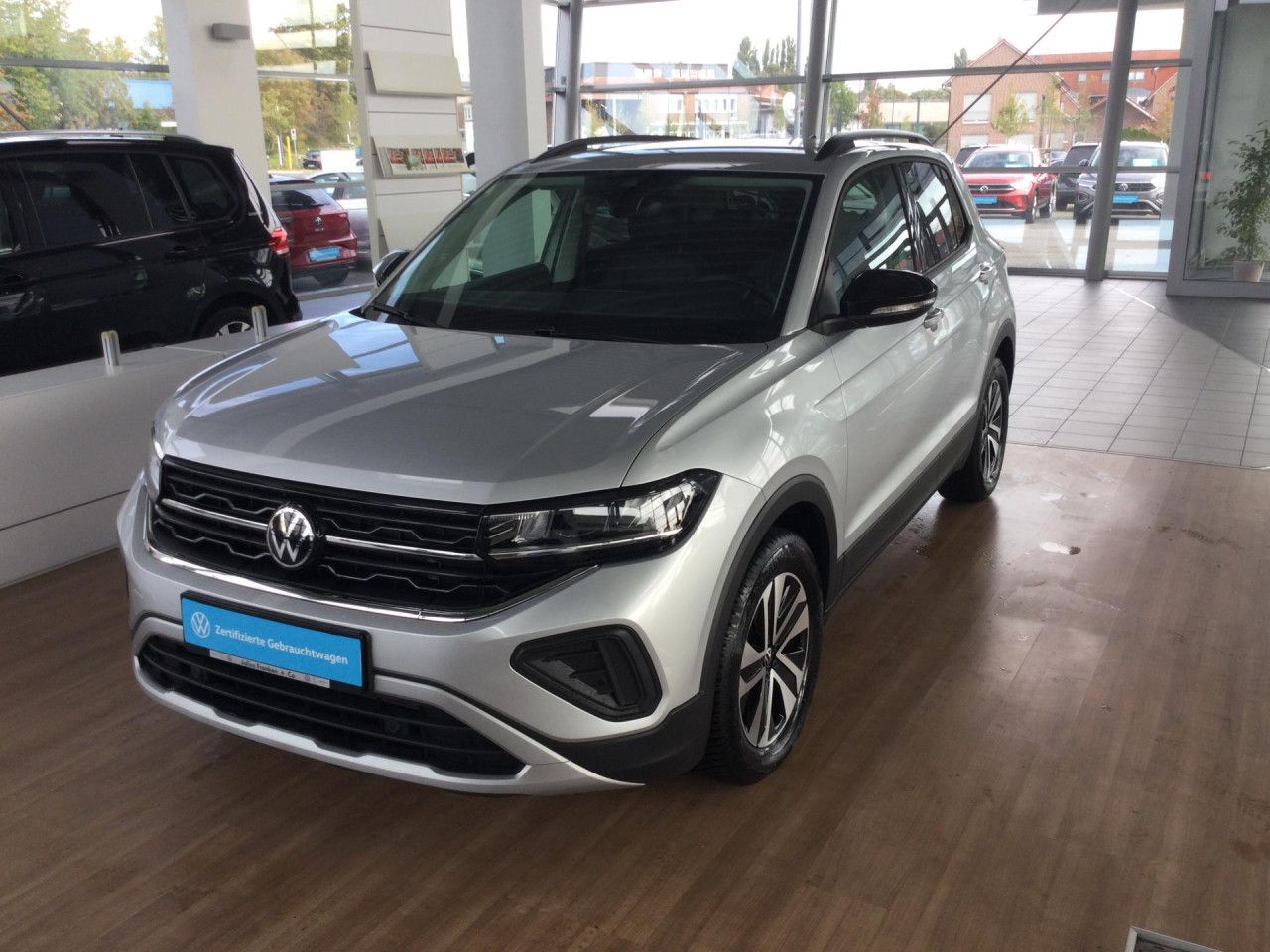 Volkswagen T-Cross ENERGY DSG KAMERA SITZH LM AMBI DIGI ACC foto 4