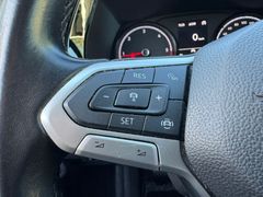 Fahrzeugabbildung Volkswagen T6.1 Multivan 2,0 TDI Navi Sitzh ACC 3xKlima