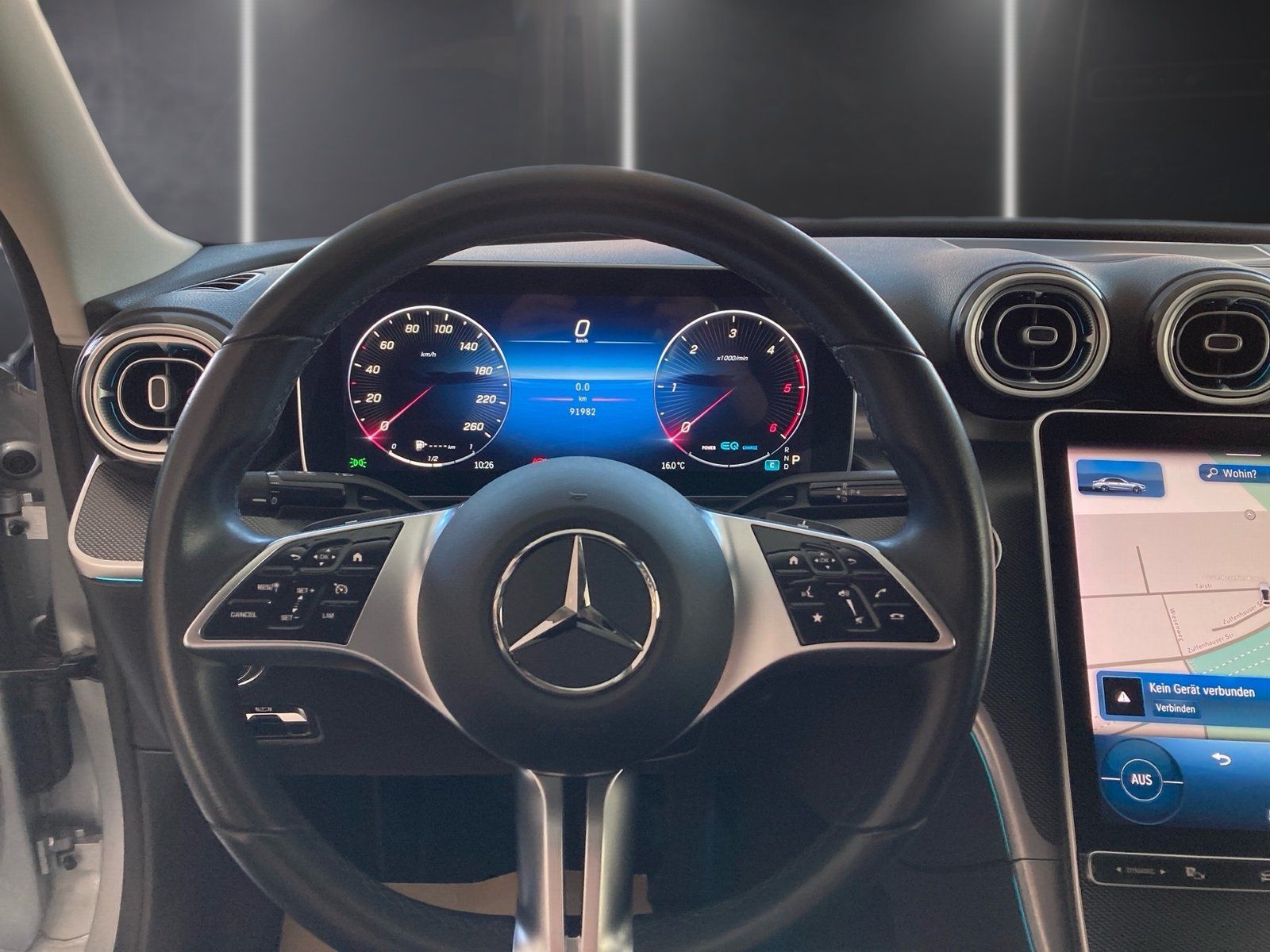 Fahrzeugabbildung Mercedes-Benz C 200 d Avantgarde*AHK*LED*Kamera*Night*Totwink*
