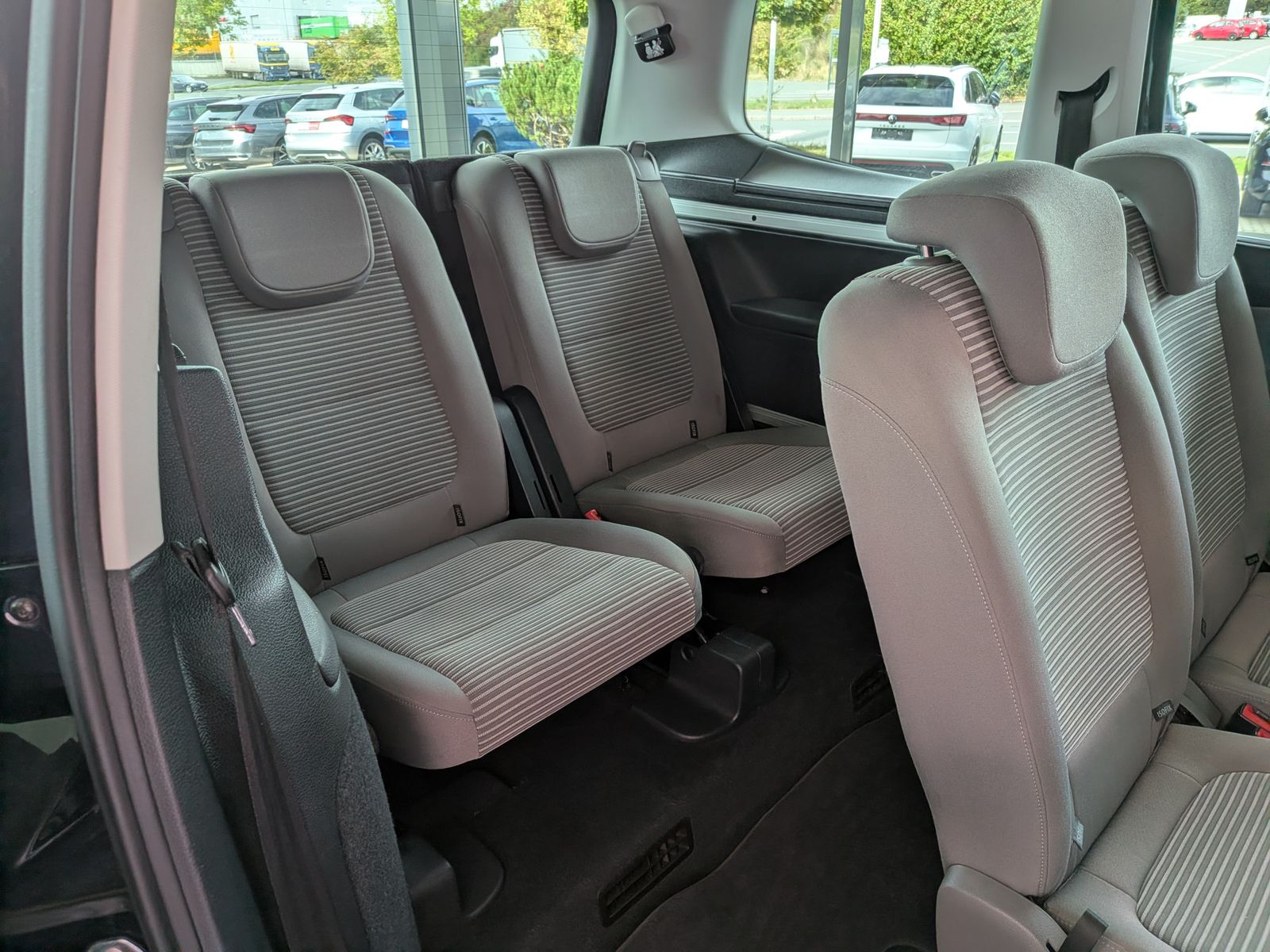 Fahrzeugabbildung SEAT Alhambra 2.0 TDI Style Bi-Xen 7-Sitz Cam Tempoma