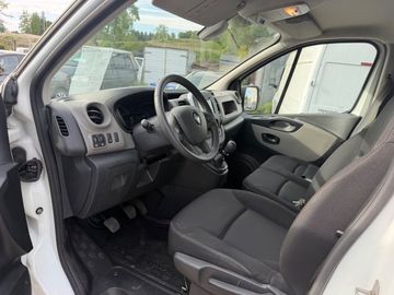 Renault Trafic - 8