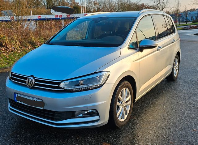 Volkswagen Touran 2.0 TDI SCR DSG 150 PS - 5 Sitzer - 2. Hd