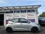 Hyundai i10 Trend #Aut#Navi*Kamera*Sitzhzg*Spurhalt* - Hyundai i10 Gebrauchtwagen in Frankfurt