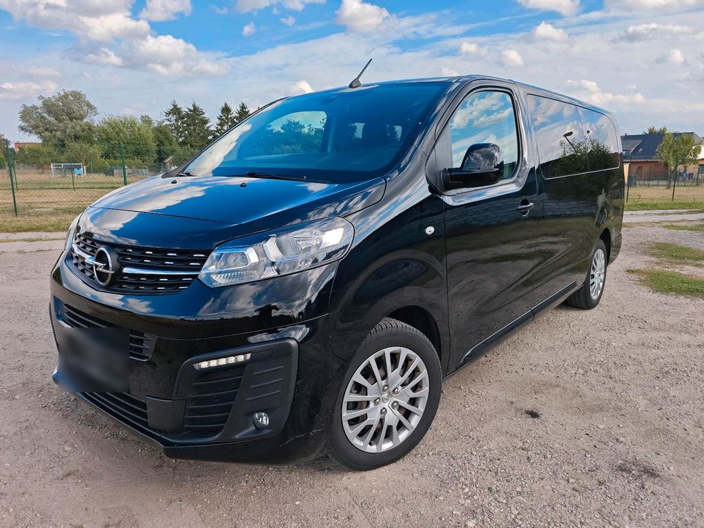 Image of Opel Zafira Life