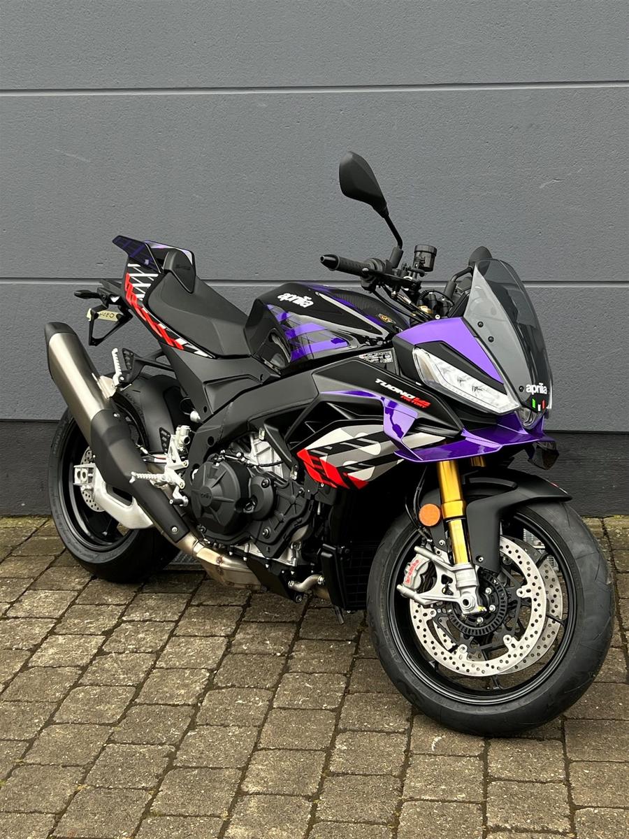 Aprilia Tuono V4 1100 Factory