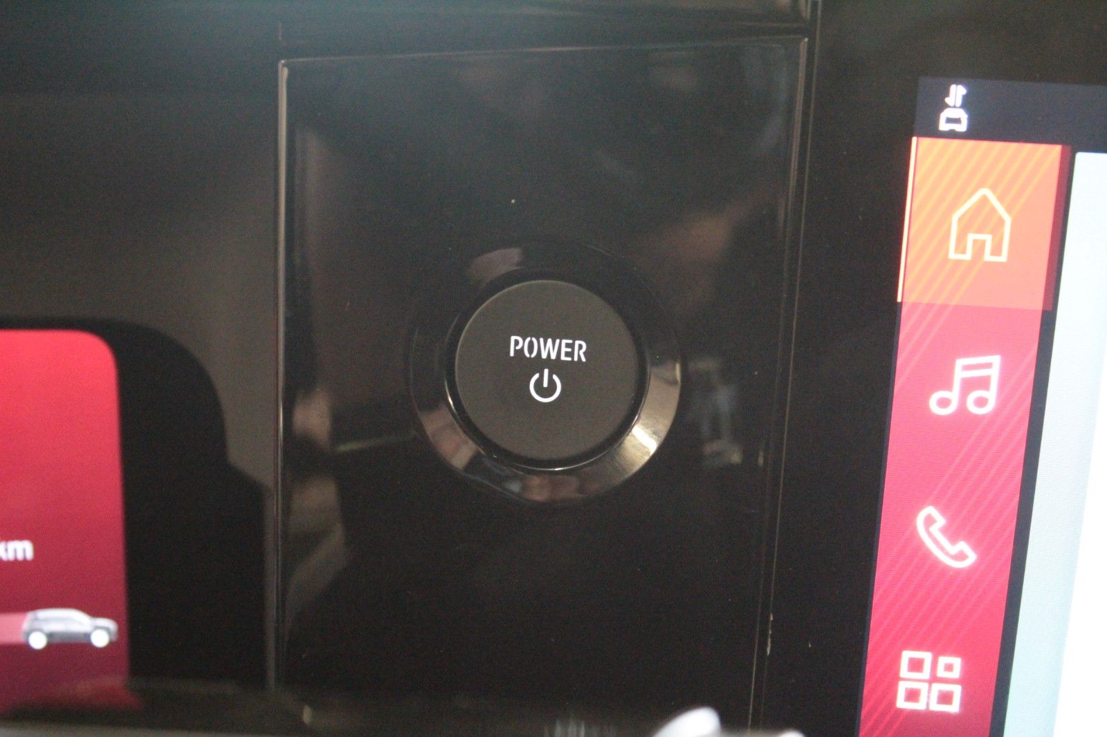 Fahrzeugabbildung Renault R 4 150 Comfort Range Iconic *Vollausstattung*