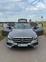 Mercedes-Benz E 300 de T -modell Amg Line - Hybrid (Diesel/Elektro): Grau