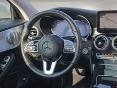 MERCEDES-BENZ C 220 d Coupe 9G-TRONIC/Ambiente/Burmester/Pano