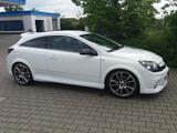 Opel Astra H OPC Nürburgring Edition