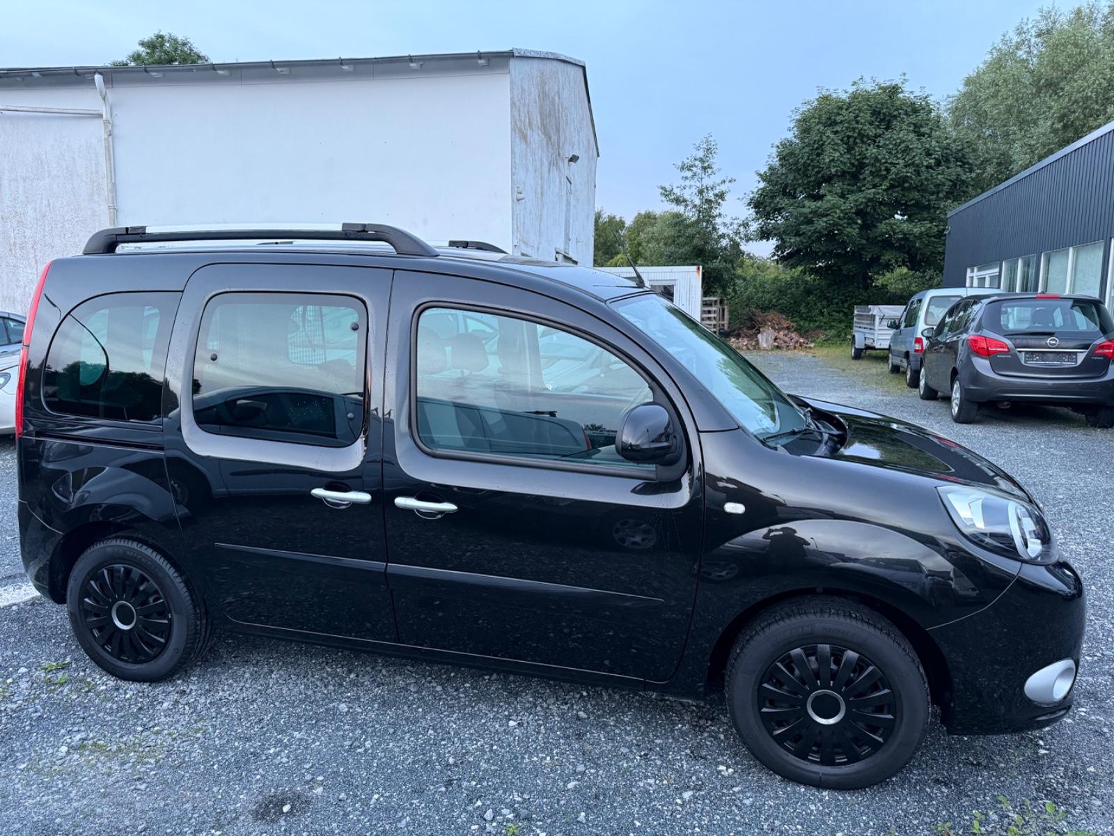 Renault Kangoo 1.2TCE Intens *1.HD*NAVI*PDC*AUTOMATIK