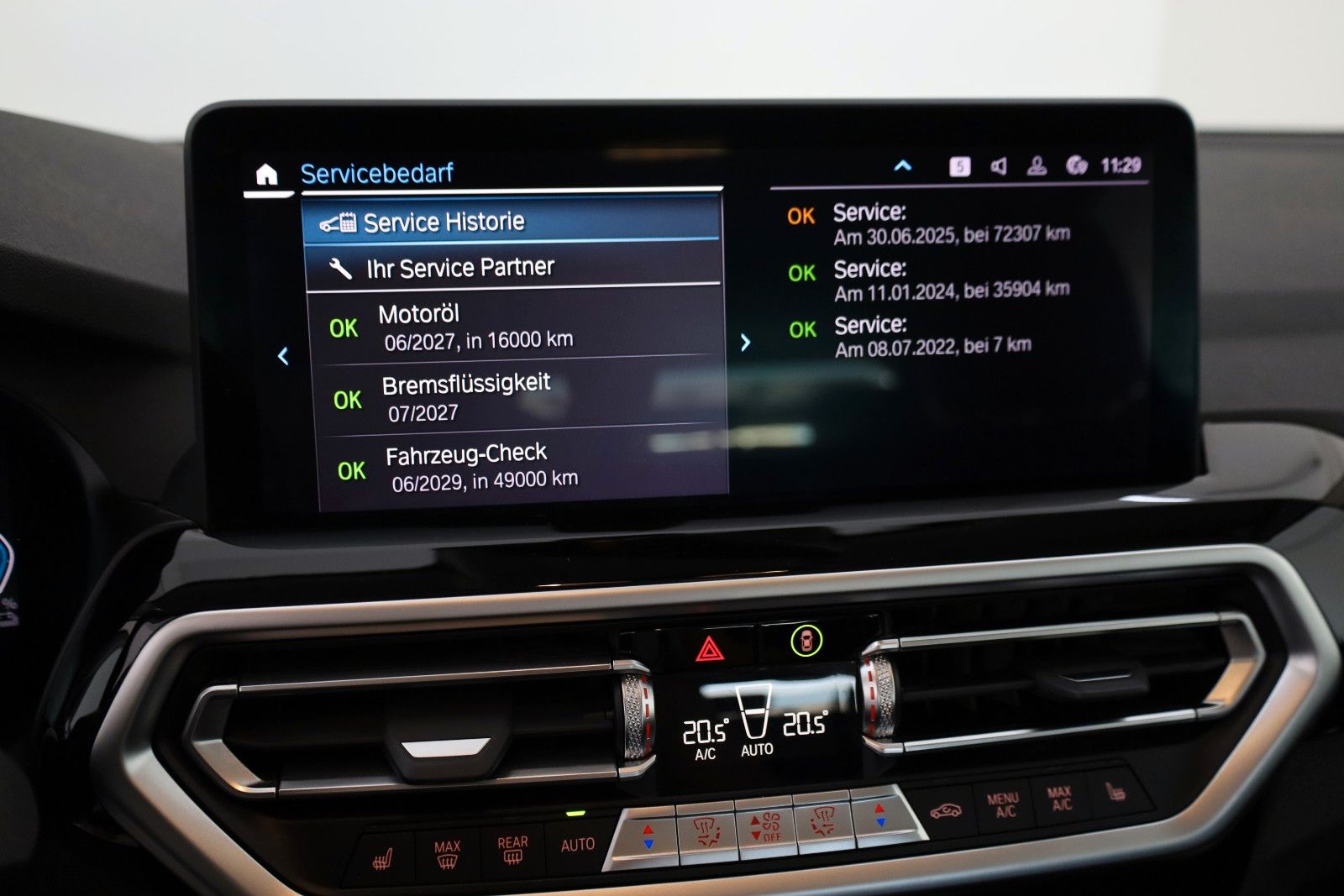 Fahrzeugabbildung BMW X3 xDrive30e,Leder,Navi,LED,SH,360Kamera,SportSi
