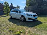 Kia cee`d alles neu AU/HU/Inspek/Bremsen - gebrauchte Kia cee'd Sportswagon aus dem Jahr 2016
