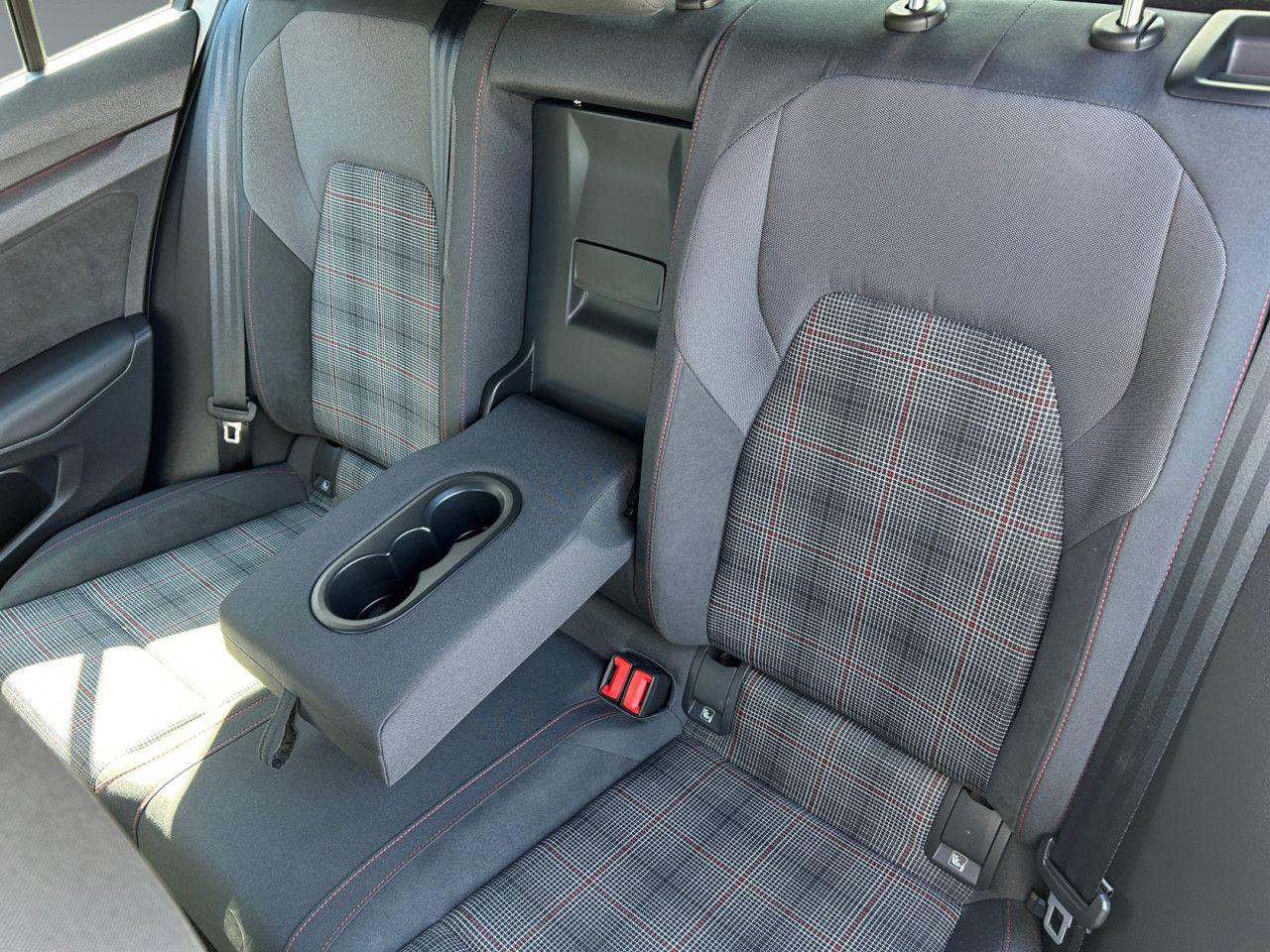 Volkswagen Golf VIII 2.0 TSI GTI,SHZ,LED+,NWS,APP,19483KM!, миниатюра 13
