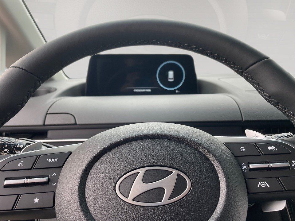 Fahrzeugabbildung Hyundai STARIA Hybrid 9-Sitzer Prime, Pano, Park-Paket