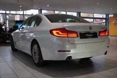 Fahrzeugabbildung BMW 520 2.0D LIM. NAVI/LED/TEMP./SHZ/NEBEL/AHK