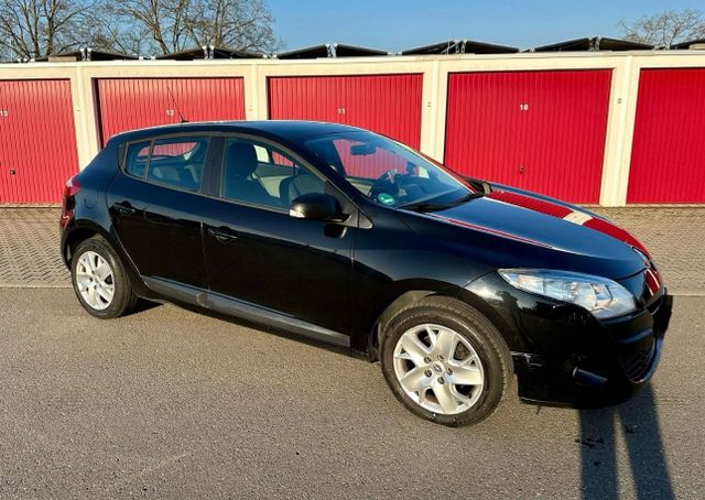 Renault Megane BJ 2011 Schwarz